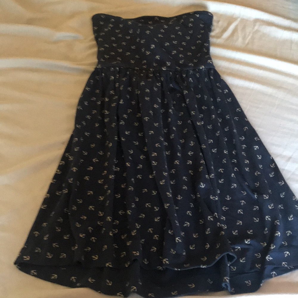 Dress - Picture 4 of 5